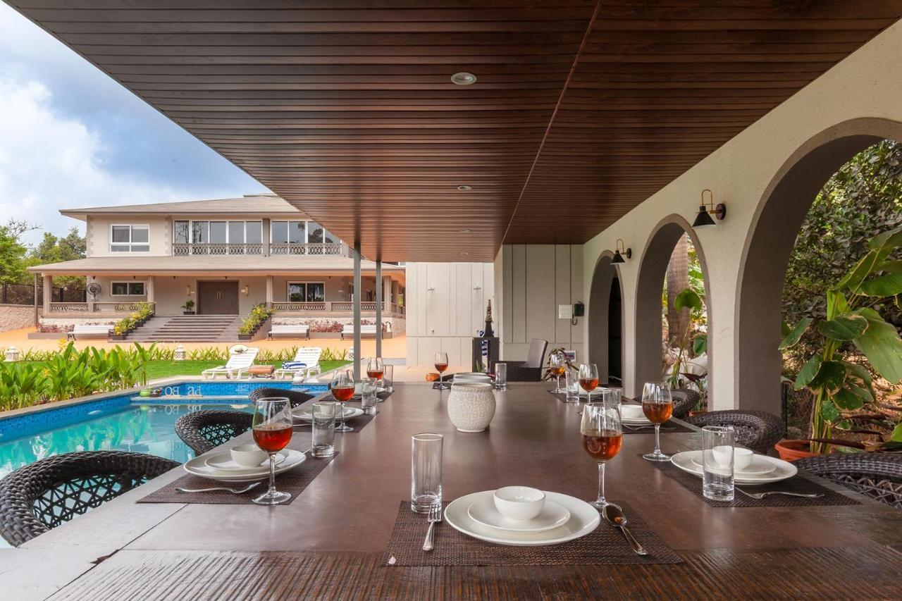 לונבלה Stayvista'S The Cincin With Elegant Rooms, Snooker Table, Pool, Scenic View, And Jacuzzi מראה חיצוני תמונה