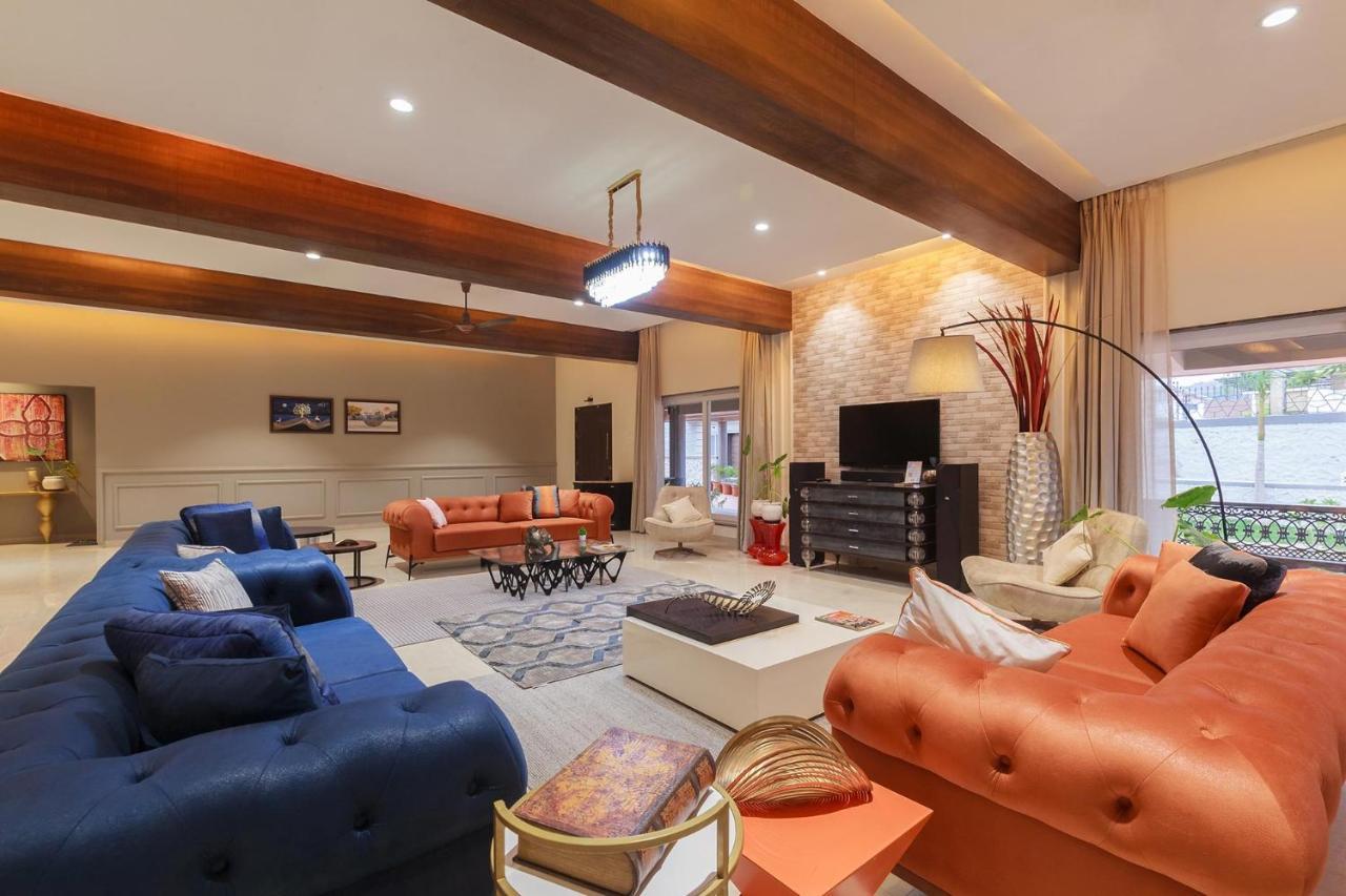 לונבלה Stayvista'S The Cincin With Elegant Rooms, Snooker Table, Pool, Scenic View, And Jacuzzi מראה חיצוני תמונה