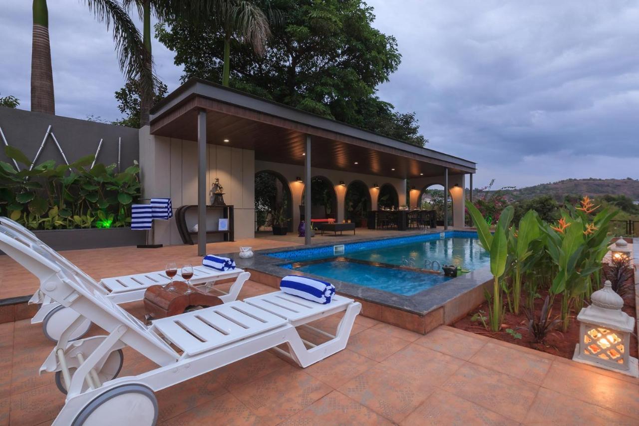 לונבלה Stayvista'S The Cincin With Elegant Rooms, Snooker Table, Pool, Scenic View, And Jacuzzi מראה חיצוני תמונה